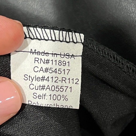 Bailey | 44 Off shoulder Pleather cocktail dress - Picture 6 of 6